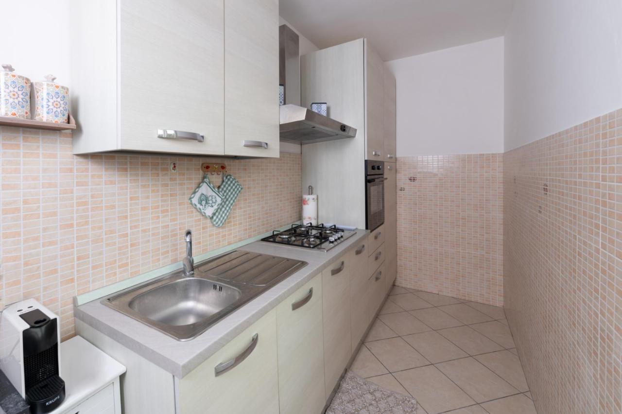Il Riccio Apartment 28 โปรชิดา ภายนอก รูปภาพ